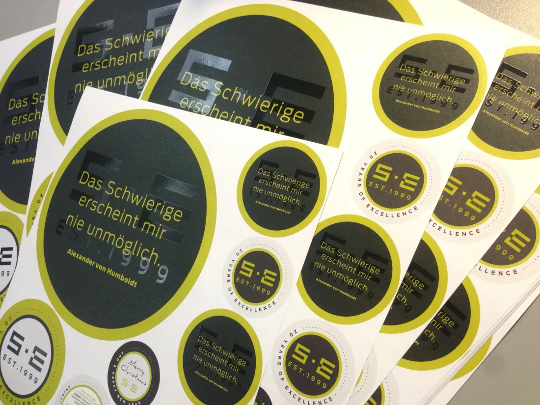 corporatedesign_secondelements_aufkleber