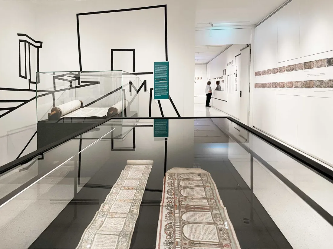 ausstellungsraum_stabi_juedische_schriften